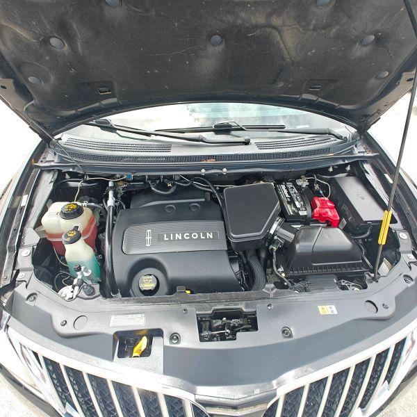 2013 Lincoln MKX Base