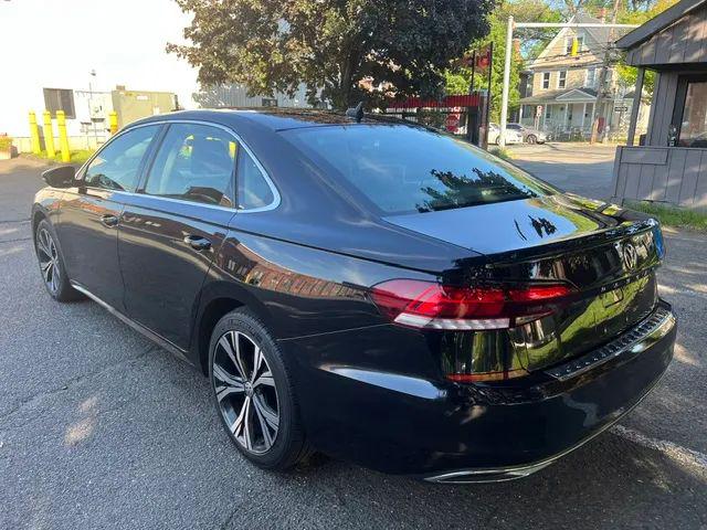 2021 Volkswagen Passat 2.0T SE