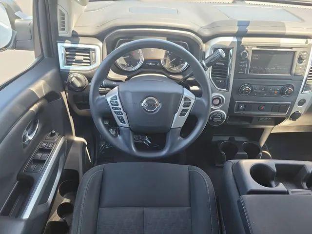 2019 Nissan Titan SV