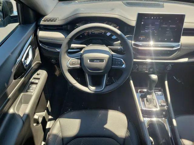 2025 Jeep Compass Latitude 4x4