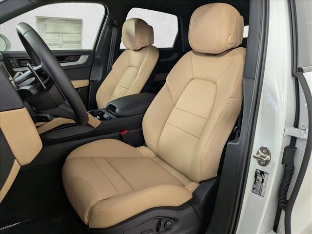2026 Porsche Cayenne AWD