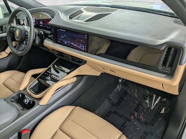 2026 Porsche Cayenne AWD