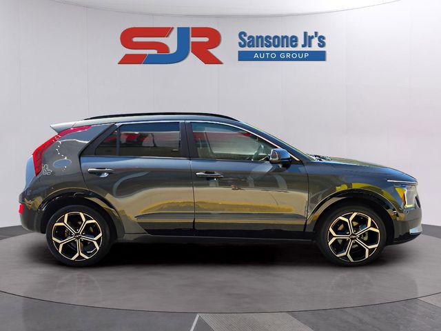 2023 Kia Niro EX Touring