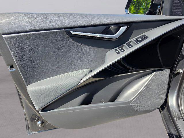 2023 Kia Niro EX Touring