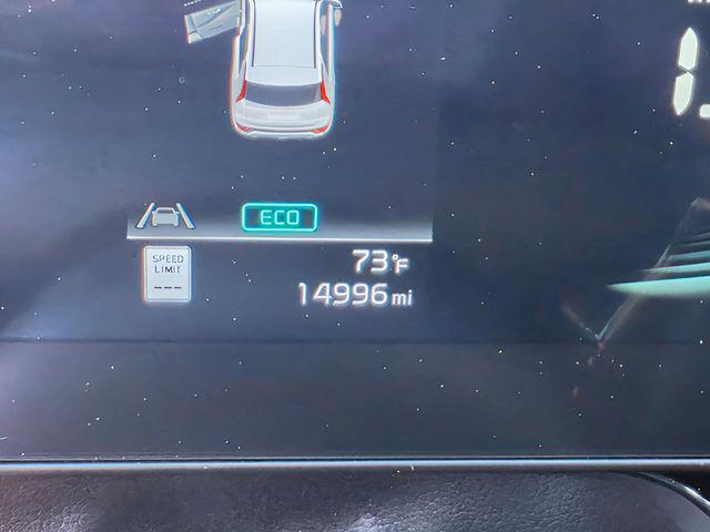 2023 Kia Niro EX Touring