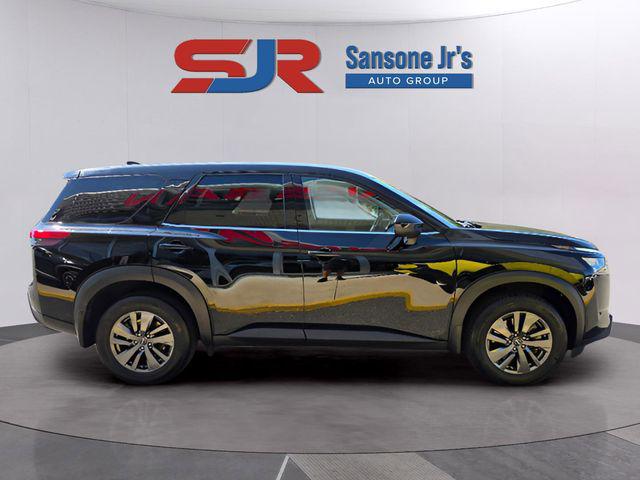 2024 Nissan Pathfinder S 4WD