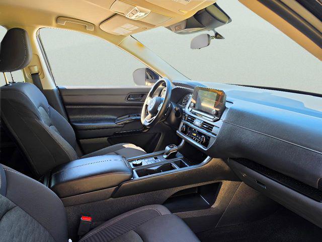 2024 Nissan Pathfinder S 4WD