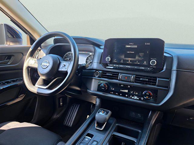 2024 Nissan Pathfinder S 4WD