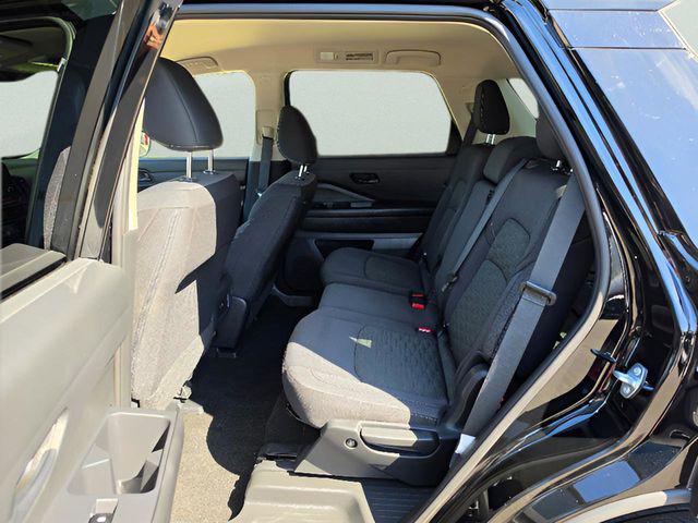 2024 Nissan Pathfinder S 4WD