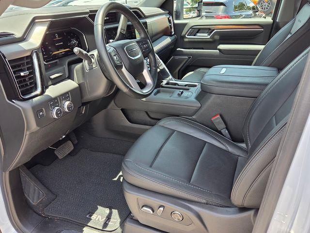 2026 GMC Sierra 2500HD Crew Cab, Standard Bed, Denali, 4WD