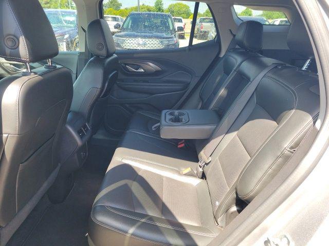 2024 GMC Terrain AWD SLT