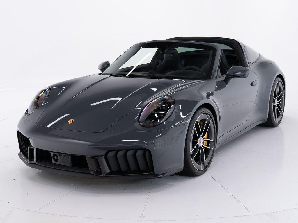2025 Porsche 911 Targa 4 GTS's photo