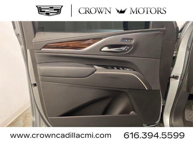2024 Cadillac Escalade 4WD Premium Luxury