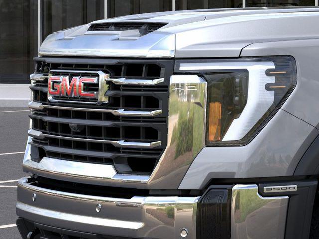 2026 GMC Sierra 3500HD Crew Cab, Long Bed, SLT Dual Rear Wheel, 4WD