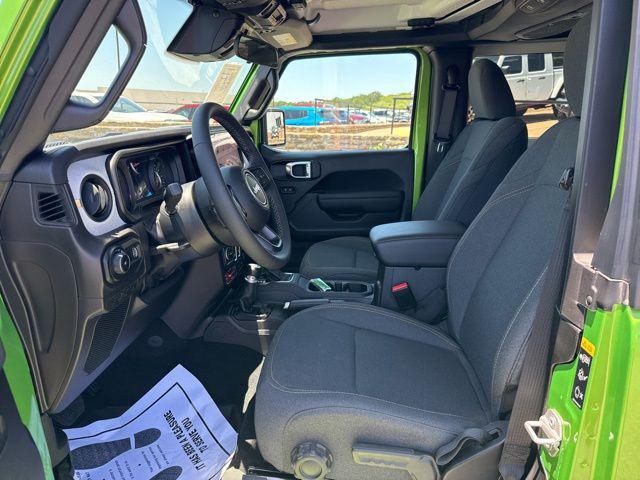 2025 Jeep Wrangler 2-Door Willys 4x4