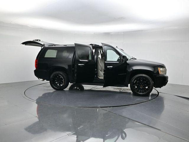2008 Chevrolet Suburban LTZ