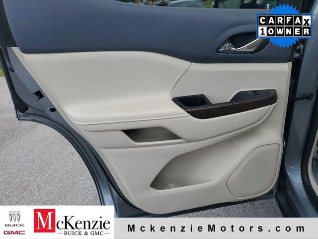 2023 GMC Acadia FWD Denali