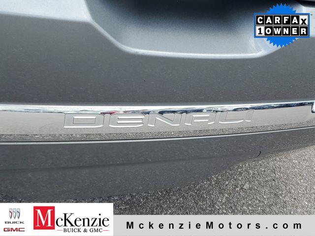 2023 GMC Acadia FWD Denali