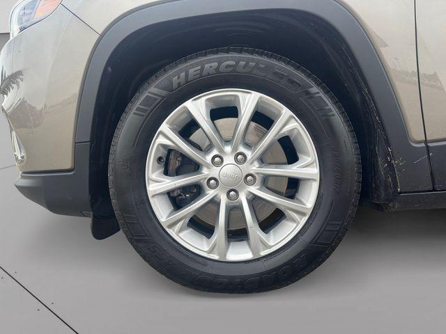 2019 Jeep Cherokee Latitude FWD
