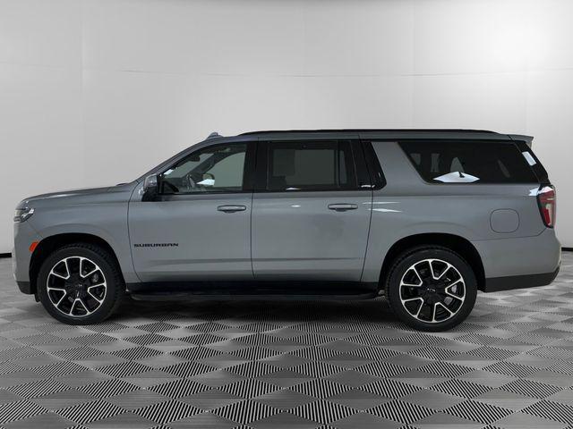 2022 Chevrolet Suburban 4WD RST