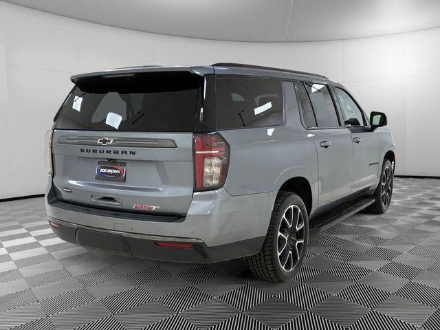 2022 Chevrolet Suburban 4WD RST