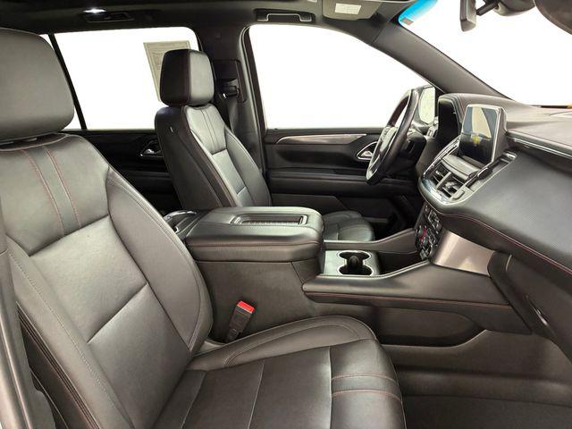2022 Chevrolet Suburban 4WD RST