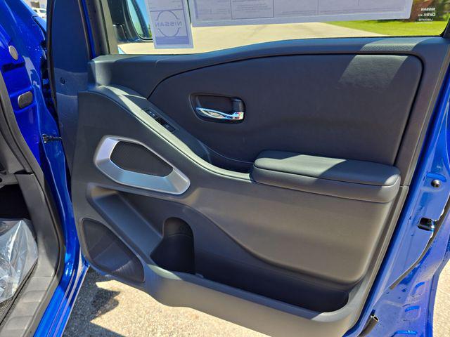 2026 Nissan Frontier Crew Cab Long Bed SV 4x4