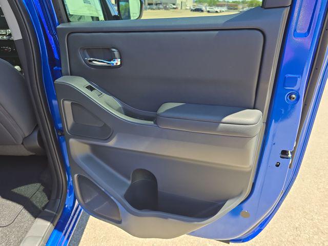 2026 Nissan Frontier Crew Cab Long Bed SV 4x4