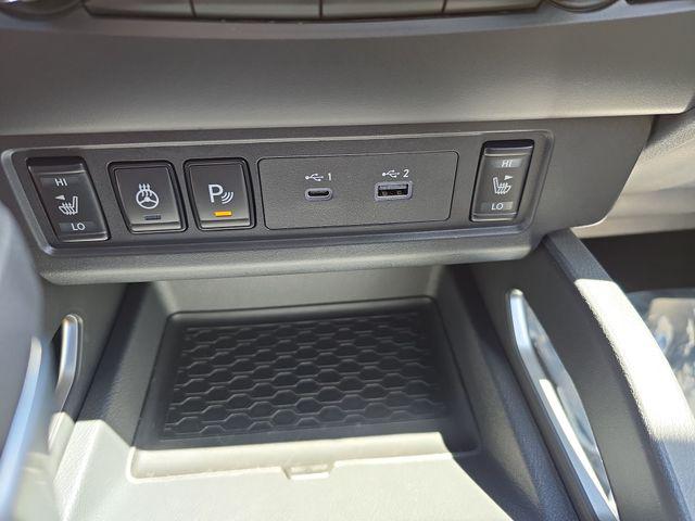 2026 Nissan Frontier Crew Cab Long Bed SV 4x4
