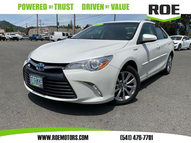 2017 Toyota Camry XLE for sale in Grants Pass, OR