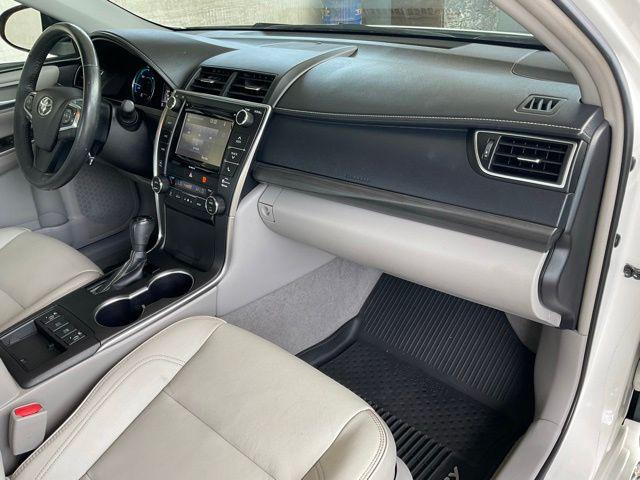 2017 Toyota Camry XLE