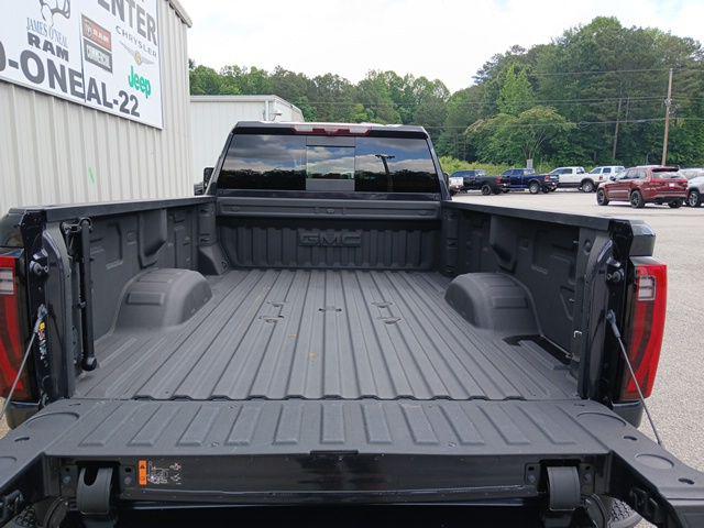 2025 GMC Sierra 3500HD 4WD Crew Cab Long Bed Denali Ultimate