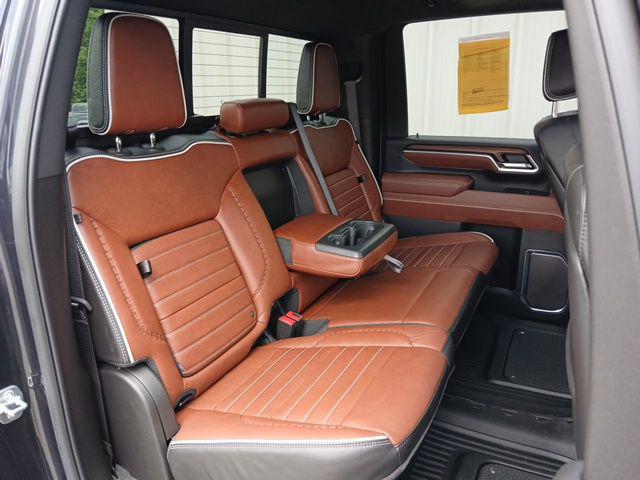 2025 GMC Sierra 3500HD 4WD Crew Cab Long Bed Denali Ultimate