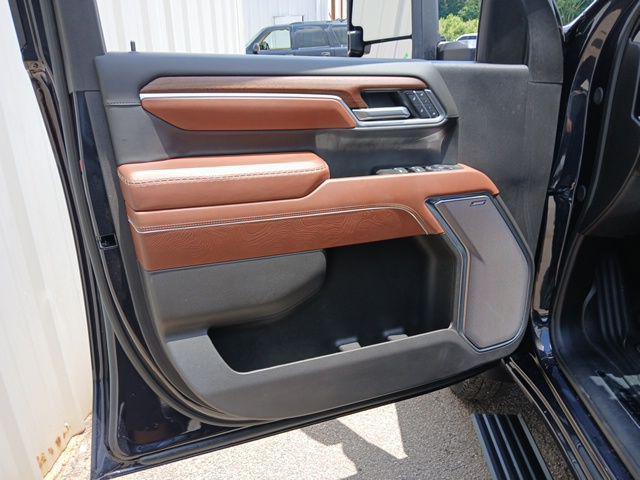 2025 GMC Sierra 3500HD 4WD Crew Cab Long Bed Denali Ultimate