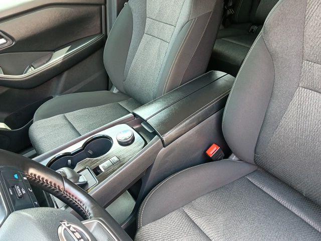 2025 Nissan Rogue SV Intelligent AWD