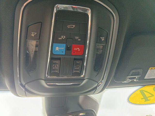 2024 Jeep Grand Cherokee L Altitude X 4x4