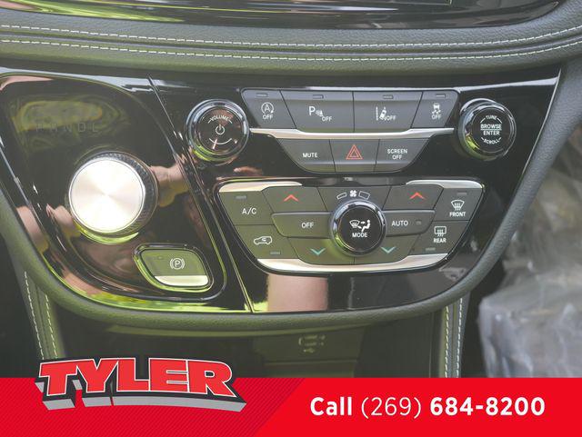 2027 Chrysler Pacifica Limited