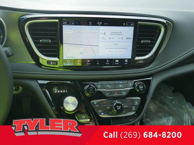 2027 Chrysler Pacifica Limited
