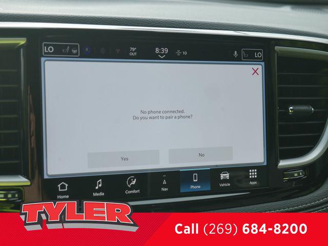 2027 Chrysler Pacifica Limited
