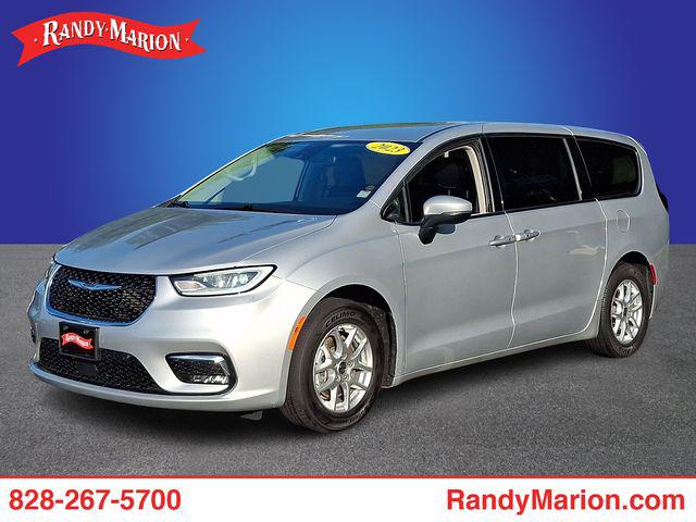 2023 Chrysler Pacifica Touring L for sale in Hickory, NC