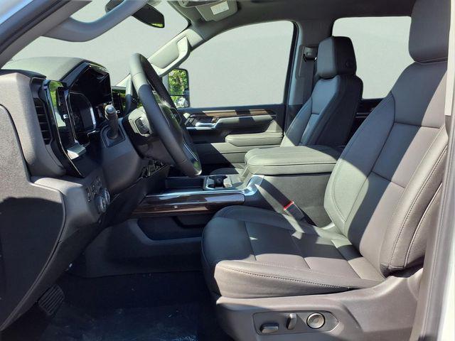 2026 Chevrolet Silverado 2500HD Crew Cab, Standard Bed, LT, 4WD