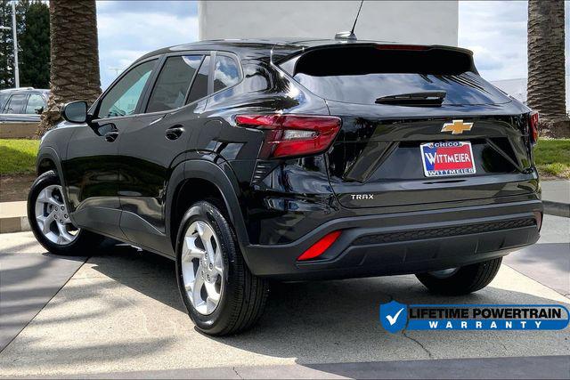 2026 Chevrolet Trax FWD LS