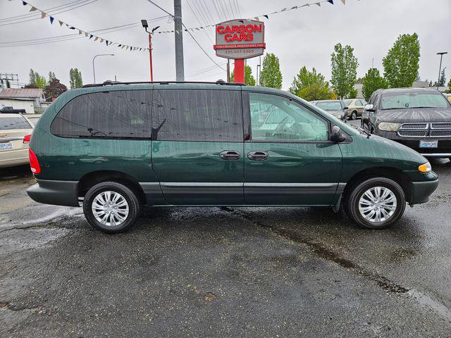 1998 Dodge Grand Caravan SE