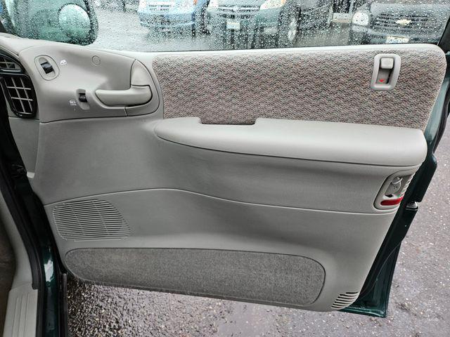1998 Dodge Grand Caravan SE