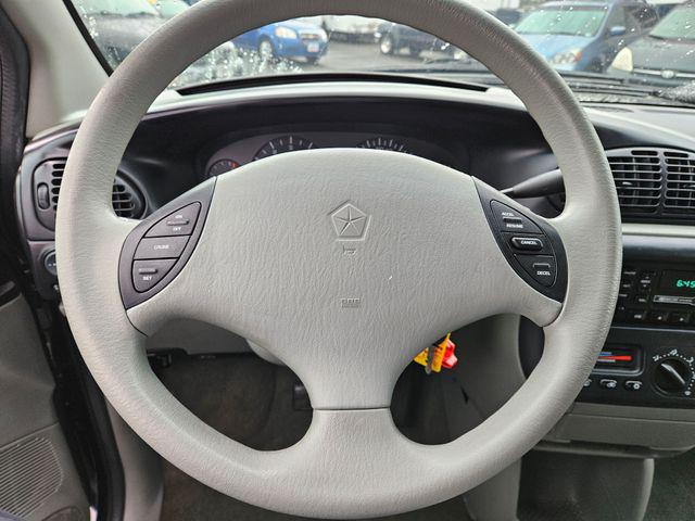 1998 Dodge Grand Caravan SE