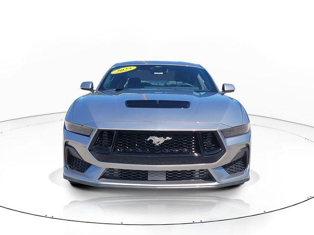 2025 Ford Mustang GT Premium Fastback