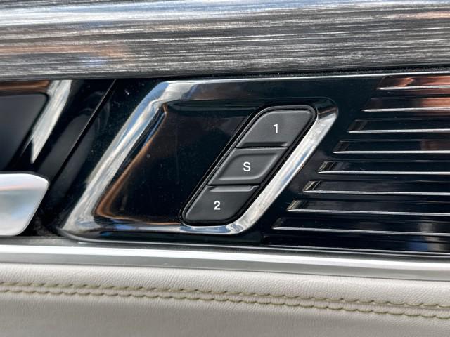 2022 Jeep Wagoneer Series II 4x4