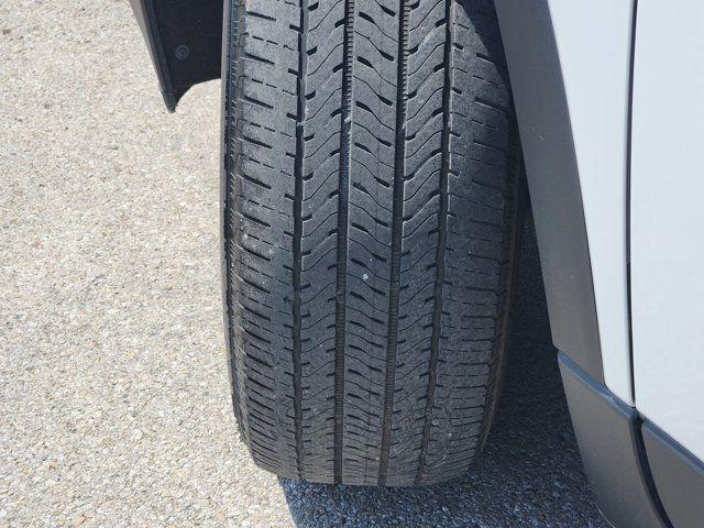 2022 Chevrolet Traverse FWD LT Cloth