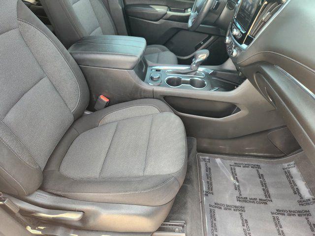 2022 Chevrolet Traverse FWD LT Cloth