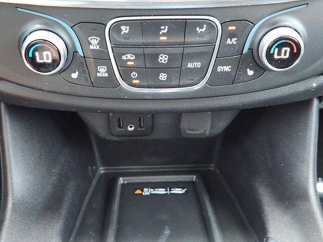 2022 Chevrolet Traverse FWD LT Cloth